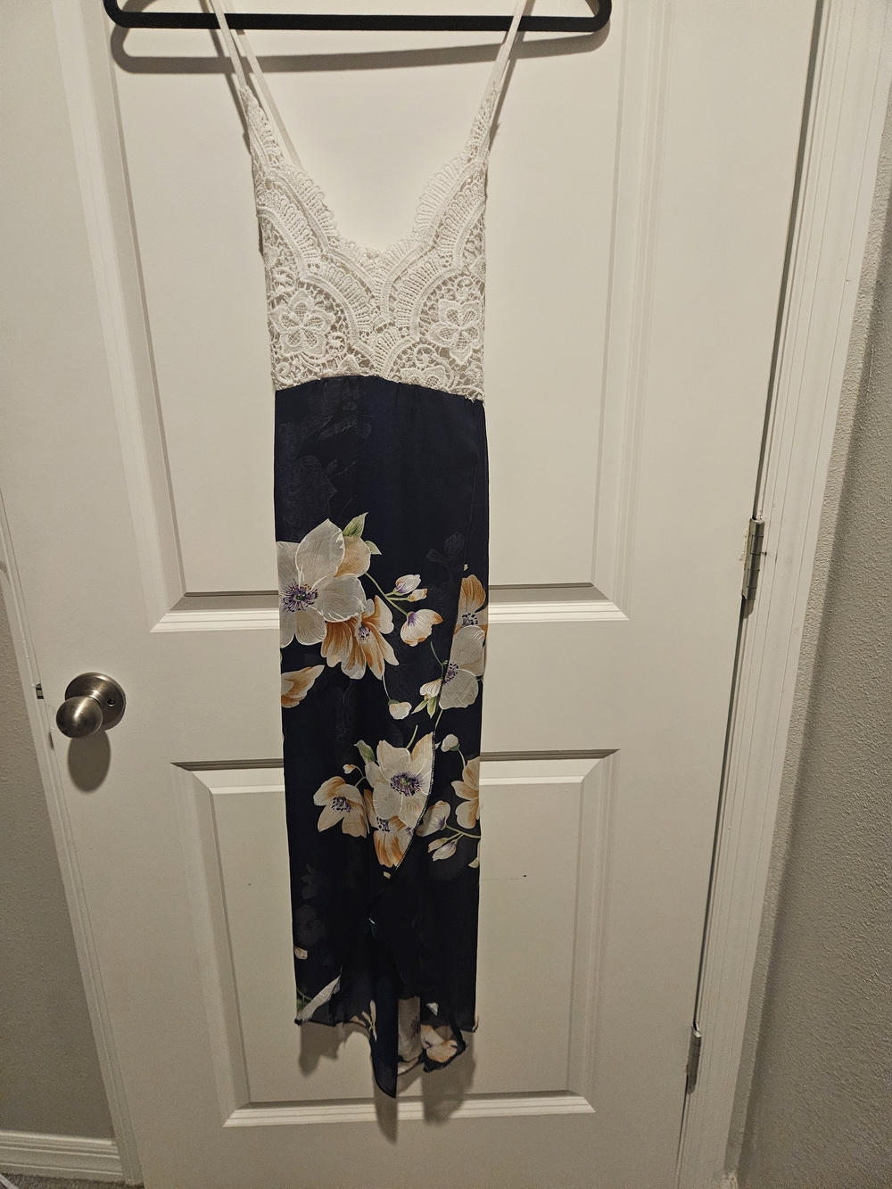 Lace-Top Floral Slip Dress - White & Navy